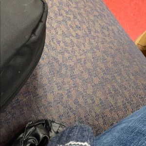 Meet your Posher, Imen